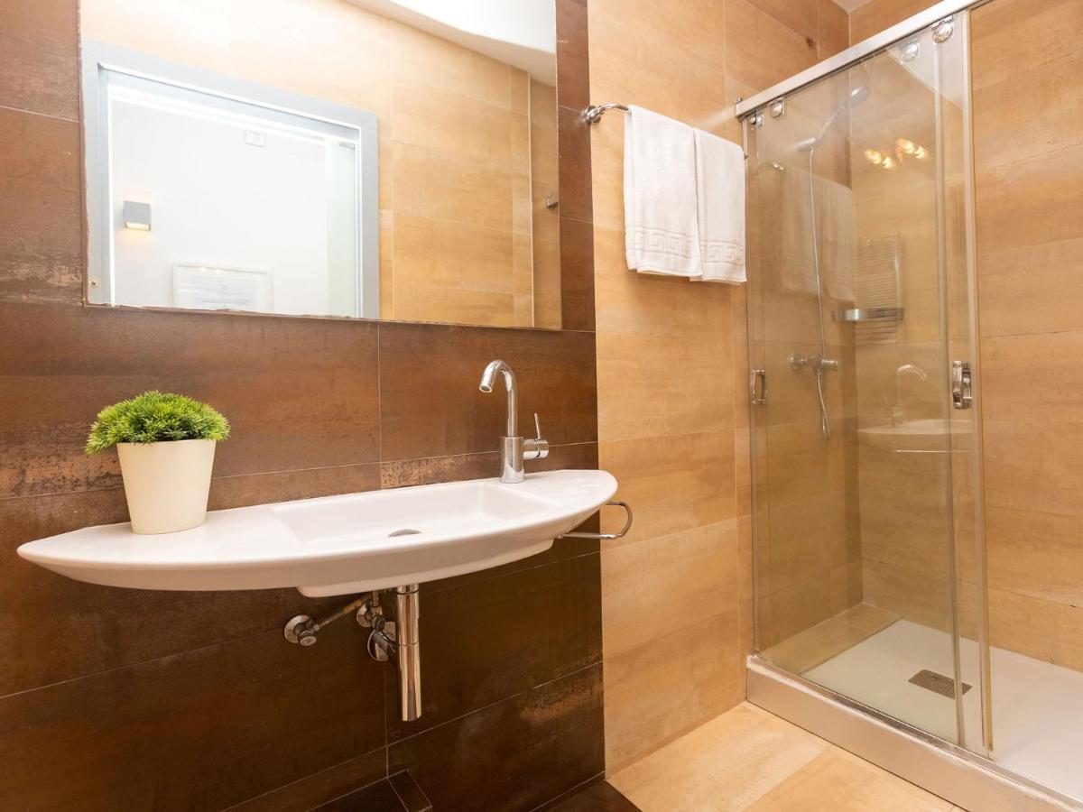 Apartment Centro- Passeig De Gracia - Casa Batllo By Interhome 바르셀로나 외부 사진